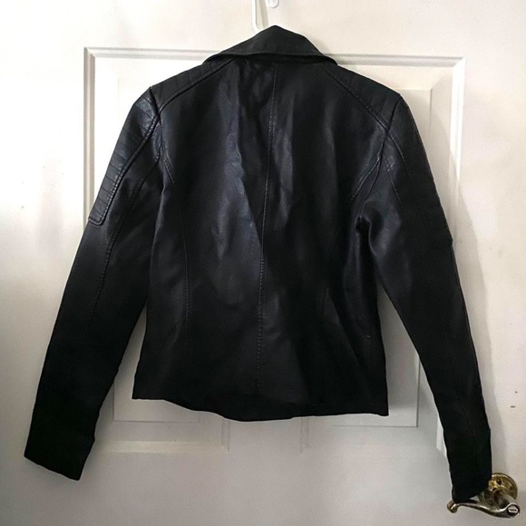women’s faux leather biker jacket - Picture 3 of 3